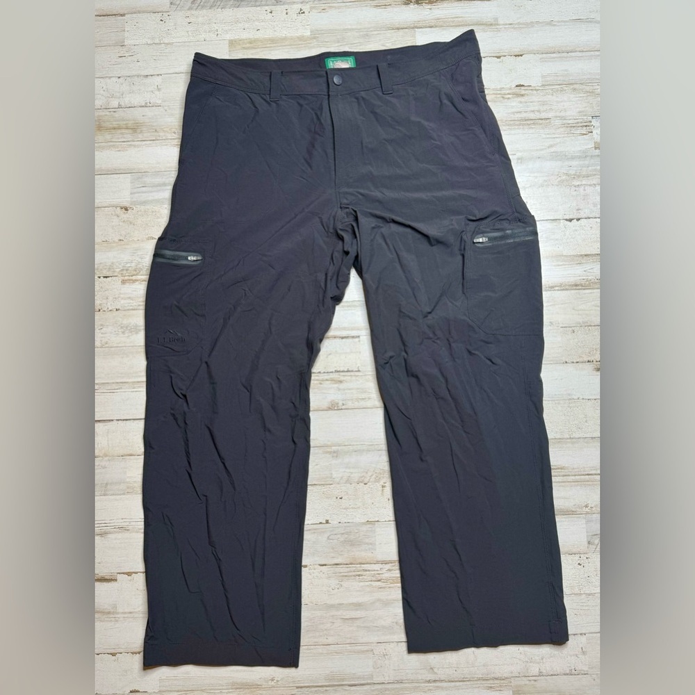 L.L Bean Pants Mens Sz 38x29 Black Nylon Cresta Hiking Water Resistant